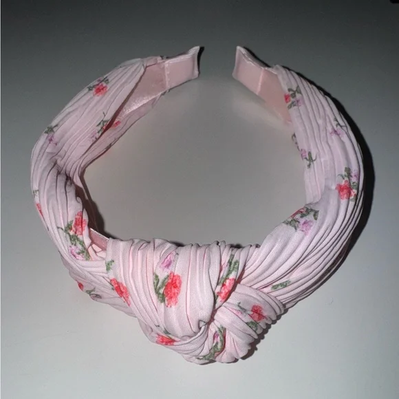 Floral Pink Pleated Knot Headband | Coquette Cottagecore Feminine Hair Accessory - Picture 2 of 6